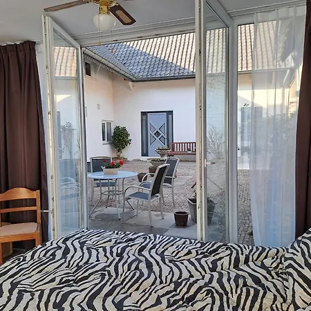 Uit De Kunst Anna Paulowna Bed & Breakfast 3*