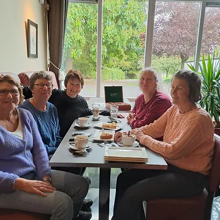 Bed & Breakfast Uit De Kunst Anna Paulowna