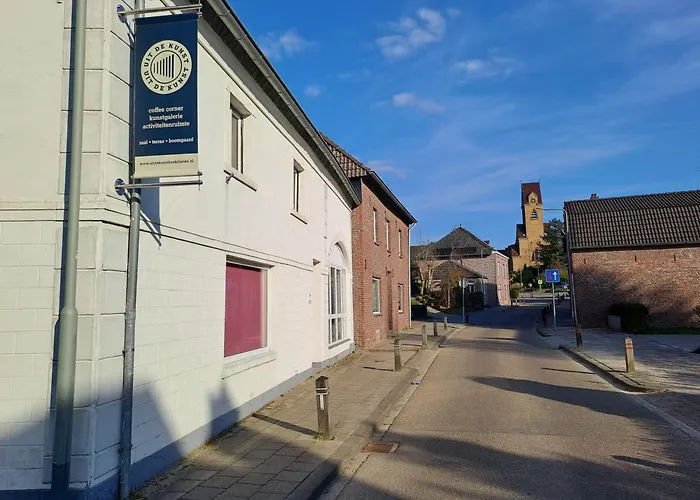 Uit De Kunst Anna Paulowna